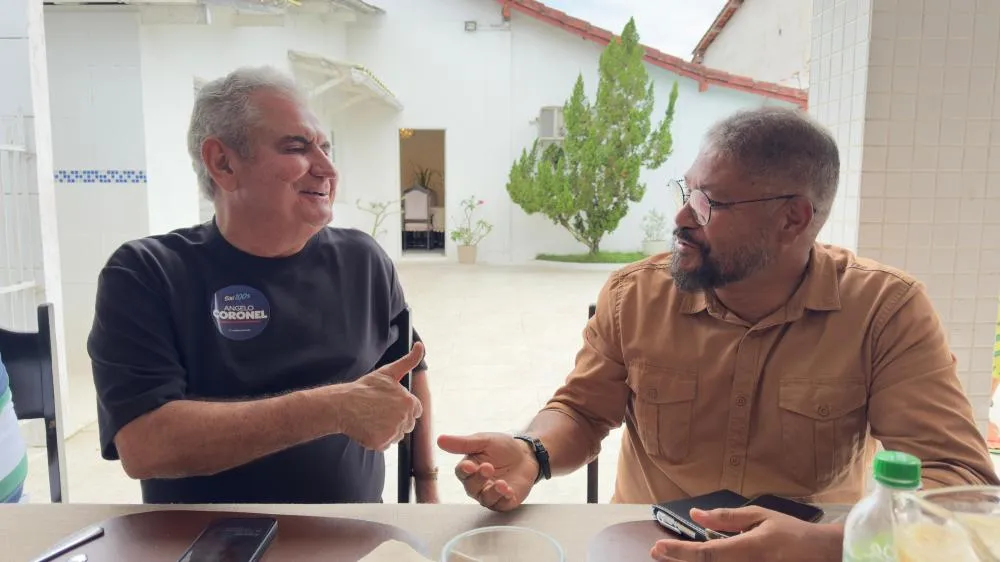 O parlamentar cumpriu agenda na cidade durante um almoço que reuniu o núcleo duro do governo local. | Foto: Zoom TV 