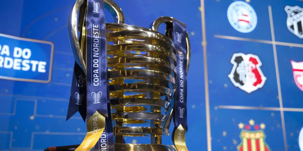 Troféu da Copa do Nordeste, que terá mais uma edição em 2025