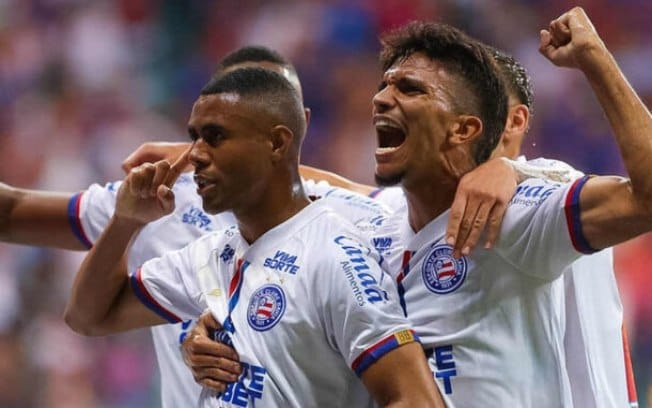 Bahia goleia Sampaio Corrêa na estreia da Copa do Nordeste.