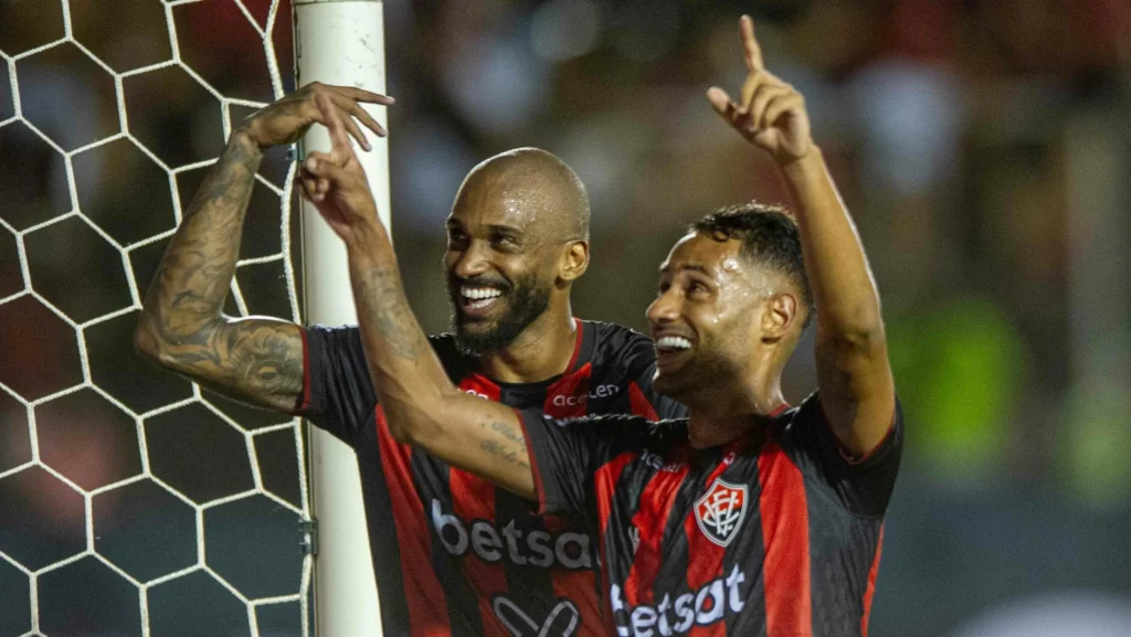 Vitória garante vaga na final do Baiano após vencer o Atlético de Alagoinhas por 3 a 0