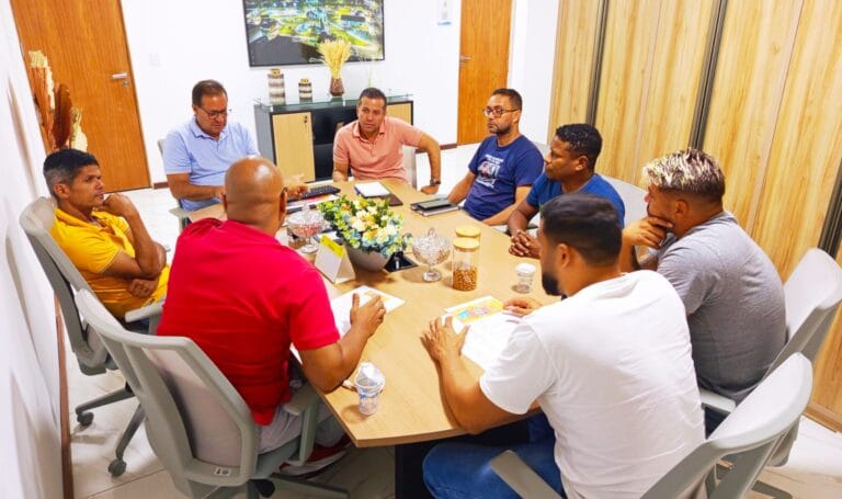 Pojuca: Blocos de rua se reúnem com prefeito para discutir inclusão na programação oficial do Arraiá do Juca