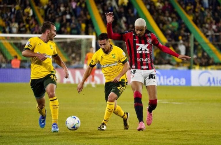 Vitória e Defensa y Justicia fazem 0 a 0 sonolento na Argentina - Jogada10