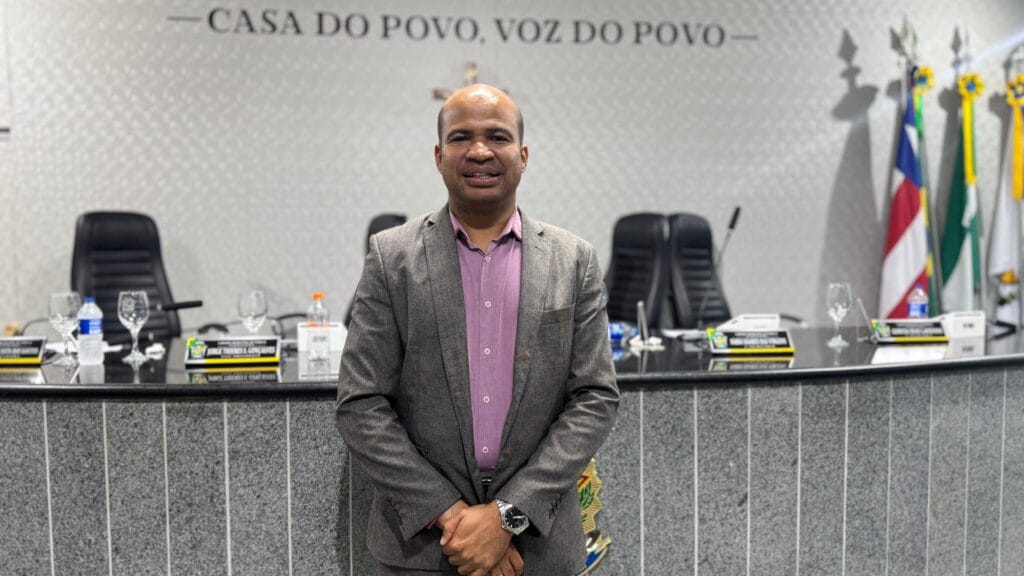 Vereador Moises Monteiro propõe criação do programa IPTU Verde em Pojuca.