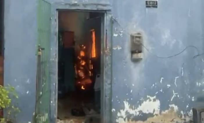 Incêndio assusta moradores em Nova Pojuca; residência é interditada pela Defesa Civil.