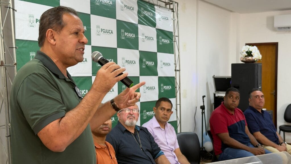 Prefeitura de Pojuca assina ordem de serviço para instalação de contêineres gastronômicos na Praça ACM.