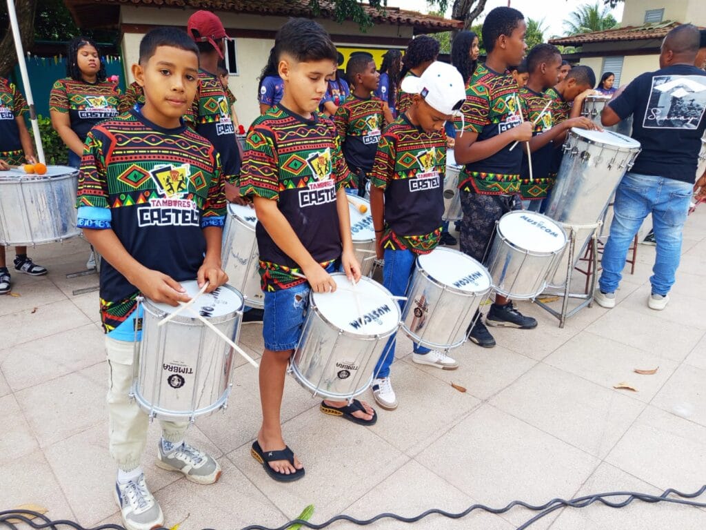 Projeto Tambores do Castelo comemora 3 anos em Pojuca.
