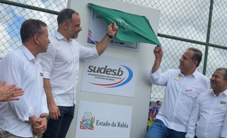 Pojuca ganha nova Areninha de Campo Society em parceria com o Governo do Estado.