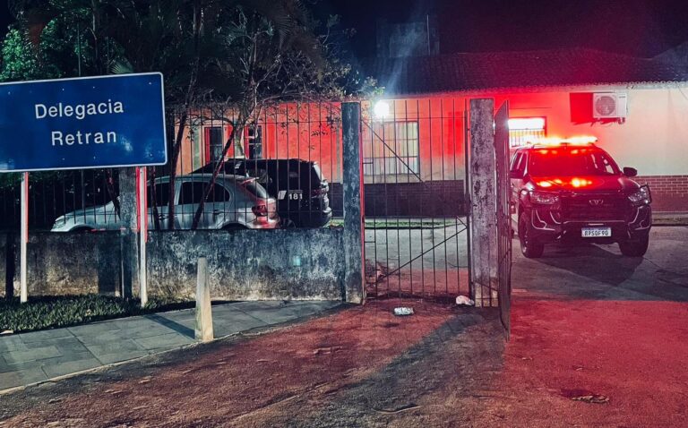 Guarda Civil Municipal de Pojuca atua em acidente com motocicletas no bairro Los Angeles.