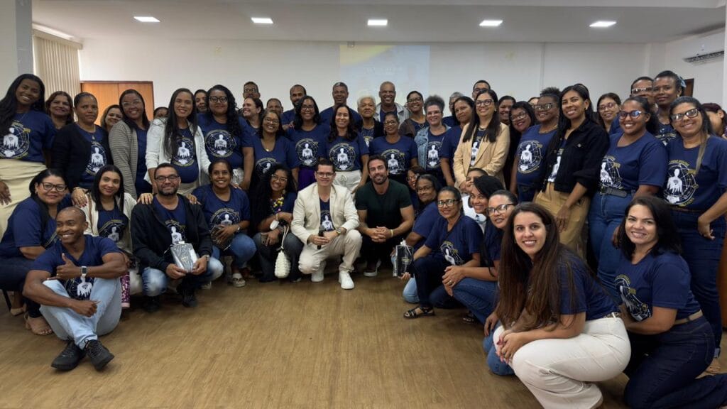Servidores de Pojuca são homenageados em semana especial com palestra de Erasmo Viana e programação de valorização humana.
