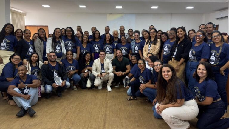 Servidores de Pojuca são homenageados em semana especial com palestra de Erasmo Viana e programação de valorização humana.