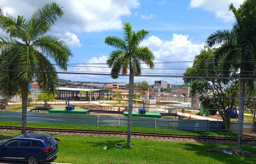 Nova Praça ACM será inaugurada em 15 de dezembro, anuncia prefeito Luizinho Trinchão.