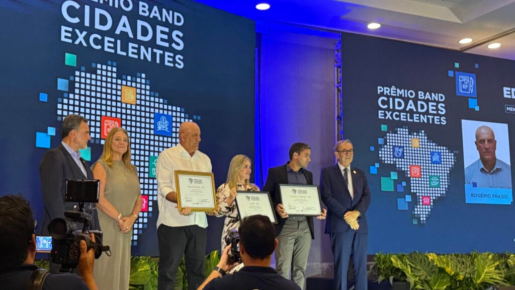 Pojuca vence Prêmio Band Cidades Excelentes 2025 e se destaca entre os municípios baianos.
