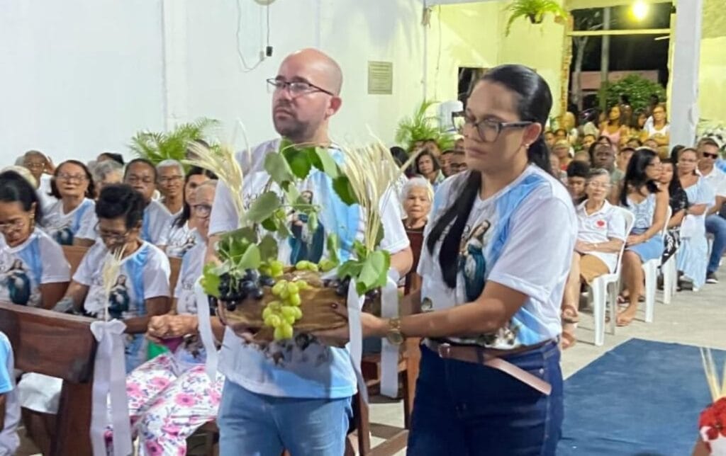 Festa de Nossa Senhora da Conceição do Cruzeiro reúne fiéis em noite de fé, emoção e tradição em Pojuca.