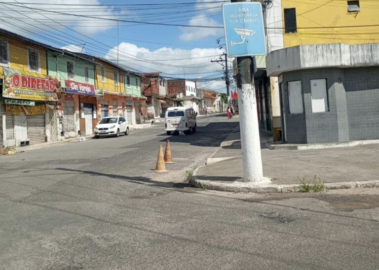 Pojuca amanhece sob clima de tensão após suposto toque de recolher no bairro Los Angeles.